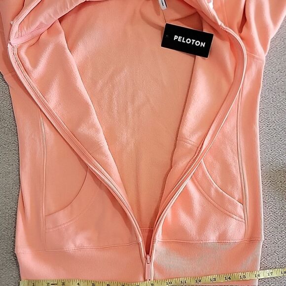 Peloton Ultimate Peach Lightweight Athletic Zip Hooded Jacket - Size Small - Picture 10 of 13